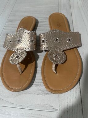 Metallic Rose Gold Leather Thong Sandals